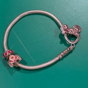 Retired .925 Authentic Chamilia bracelet let that has red swarovskiski crystals